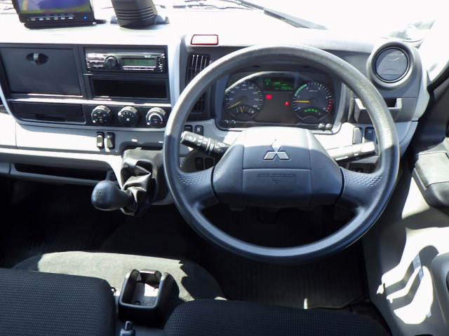 三菱ふそう キャンター 小型 平ボディ 2PG-FEAV0(102866) 13枚目