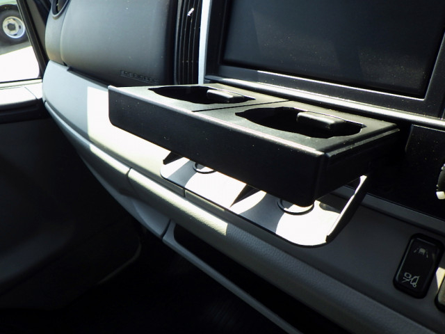 三菱ふそう キャンター 小型 平ボディ 2PG-FEAV0(102866) 20枚目