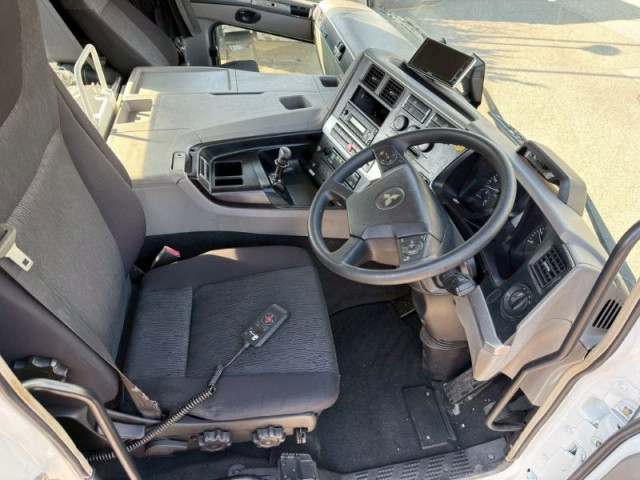 三菱ふそう スーパーグレート 大型 トラクタ 2RG-FP74HER(102867) 17枚目