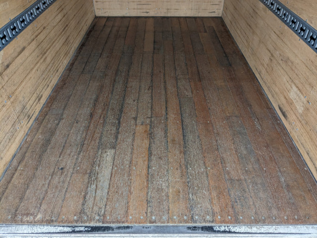 三菱ふそう キャンター 小型 バン 2RG-FBA20(102869) 12枚目