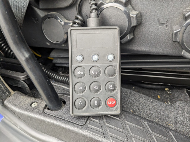 日野 プロフィア 大型 ウィング 2DG-FW1AHJ(102870) 29枚目