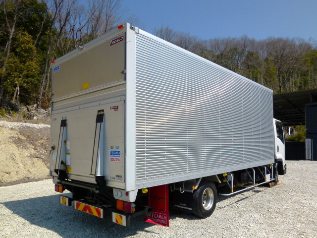 いすゞ フォワード 中型 バン 2RG-FRR90S2(102872) 4枚目