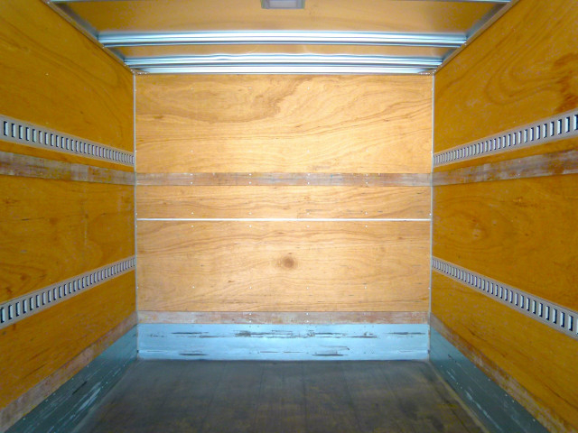 いすゞ フォワード 中型 バン 2RG-FRR90S2(102872) 11枚目