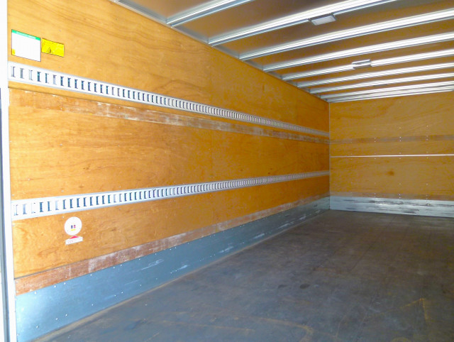 いすゞ フォワード 中型 バン 2RG-FRR90S2(102872) 13枚目