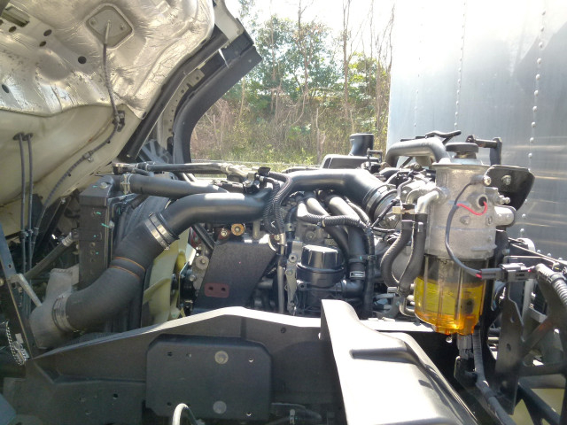 いすゞ フォワード 中型 バン 2RG-FRR90S2(102872) 22枚目