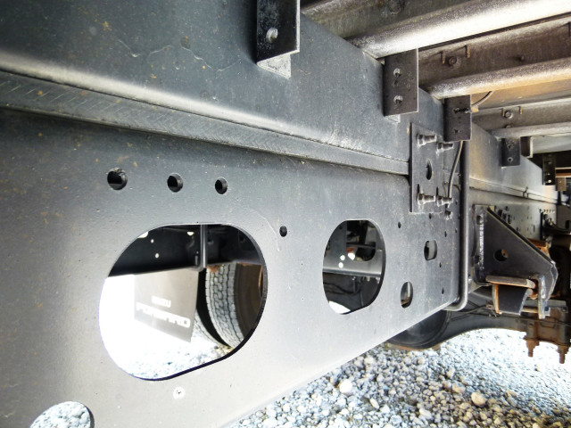 いすゞ フォワード 中型 バン 2RG-FRR90S2(102872) 37枚目