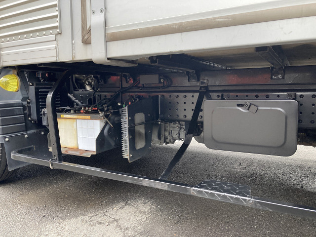 日産自動車 アトラス 小型 バン 2RG-FEB5W(102915) 9枚目