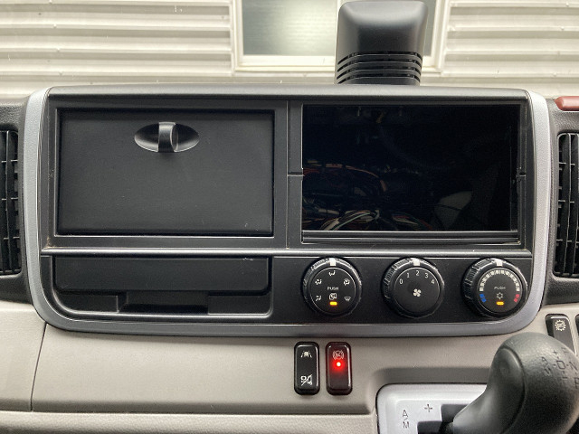 日産自動車 アトラス 小型 バン 2RG-FEB5W(102915) 17枚目