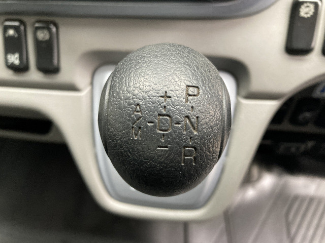 日産自動車 アトラス 小型 バン 2RG-FEB5W(102915) 18枚目