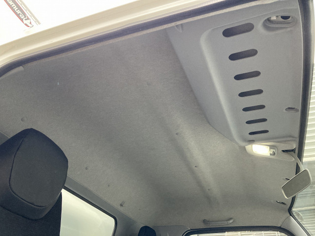 日産自動車 アトラス 小型 バン 2RG-FEB5W(102915) 19枚目