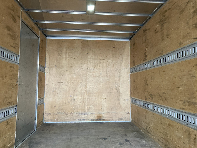 日産自動車 アトラス 小型 バン 2RG-FEB5W(102915) 26枚目