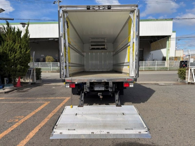 日野 レンジャー 中型 冷蔵冷凍バン 2KG-FC2ABG(102917) 7枚目