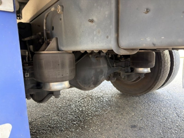 日野 レンジャー 中型 冷蔵冷凍バン 2KG-FC2ABG(102917) 13枚目