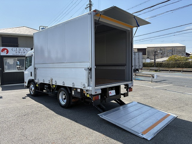 いすゞ エルフ 小型 ウィング 2RG-NPR88AN(102919) 13枚目