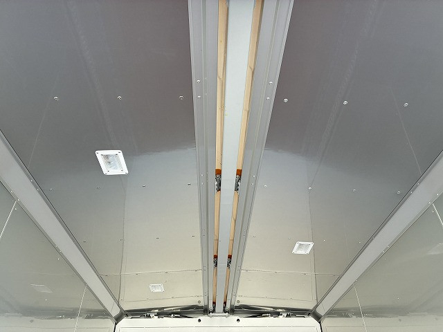 いすゞ エルフ 小型 ウィング 2RG-NPR88AN(102919) 16枚目