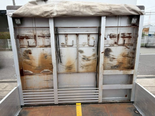 UDトラックス（日産） クオン 大型 平ボディ 2PG-CD5CA(102920) 12枚目