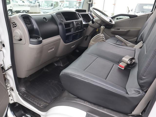 日産自動車 アトラス 小型 平ボディ CBF-SQ1F24(102921) 31枚目