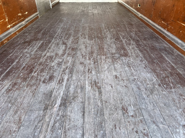 三菱ふそう ファイター 中型 バン 2KG-FK61F(102926) 16枚目