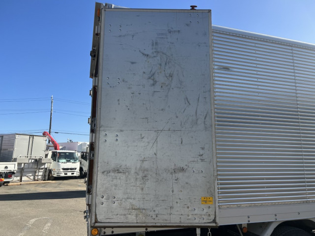 三菱ふそう ファイター 中型 バン 2KG-FK61F(102926) 20枚目