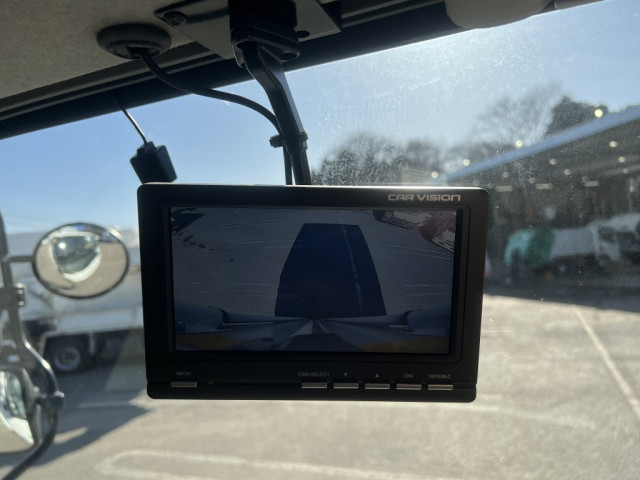 三菱ふそう ファイター 中型 バン 2KG-FK61F(102926) 36枚目