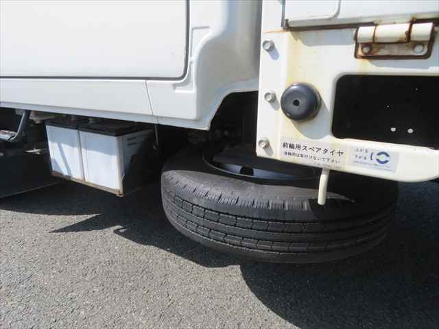 いすゞ エルフ 小型 Wキャブ TRG-NHR85A(102927) 17枚目