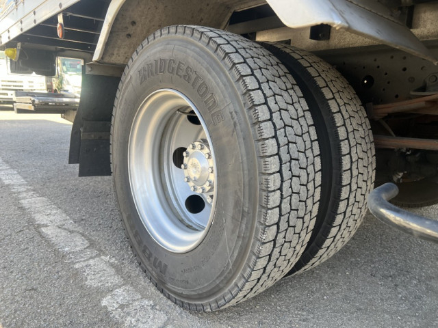 三菱ふそう ファイター 中型 バン 2KG-FK61F(102926) 47枚目