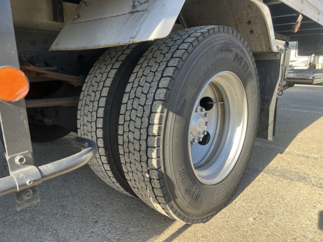 三菱ふそう ファイター 中型 バン 2KG-FK61F(102926) 48枚目