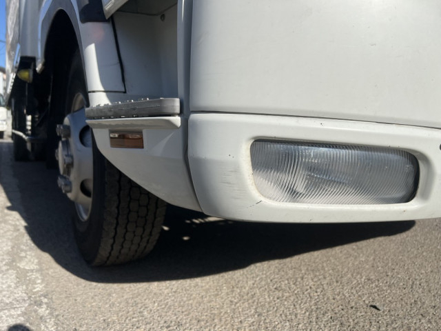 三菱ふそう ファイター 中型 バン 2KG-FK61F(102926) 49枚目