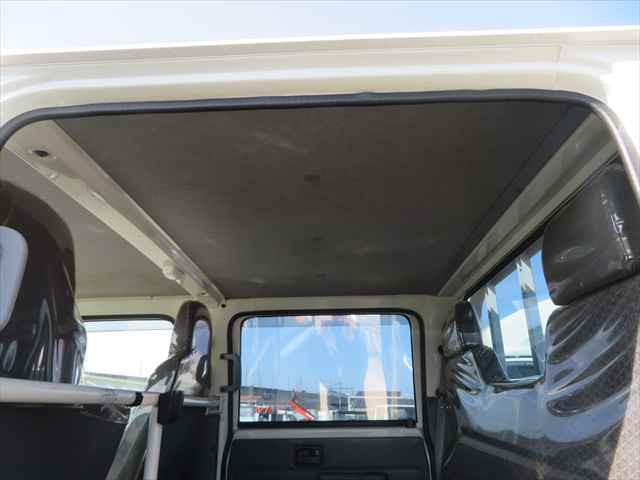 いすゞ エルフ 小型 Wキャブ TRG-NHR85A(102927) 26枚目