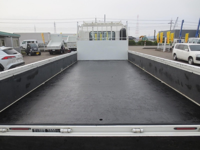 日野 レンジャー 中型 平ボディ 2KG-FC2ABA(102928) 10枚目