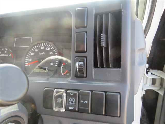 いすゞ エルフ 小型 Wキャブ TRG-NHR85A(102927) 37枚目