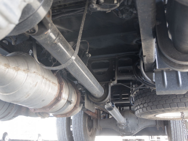 三菱ふそう ファイター 中型 バン 2KG-FK61F(102930) 10枚目