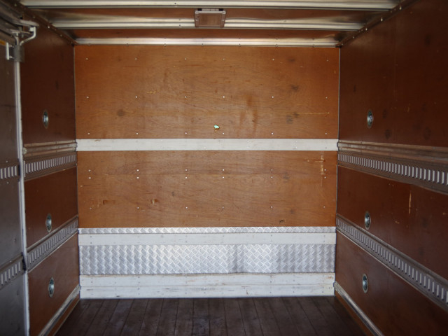 三菱ふそう ファイター 中型 バン 2KG-FK61F(102930) 13枚目