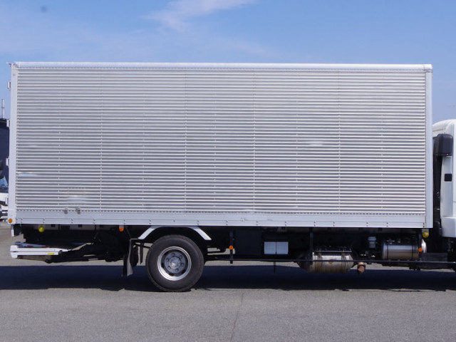 三菱ふそう ファイター 中型 バン 2KG-FK61F(102930) 19枚目