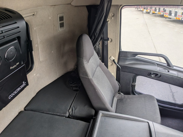 三菱ふそう スーパーグレート 大型 平ボディ 2PG-FS75HZ(102929) 36枚目