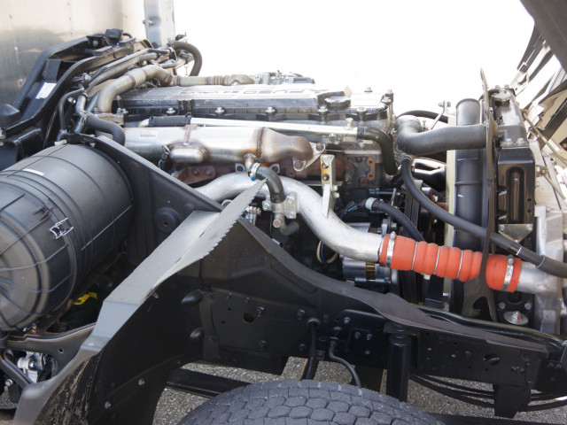 三菱ふそう ファイター 中型 バン 2KG-FK61F(102930) 34枚目