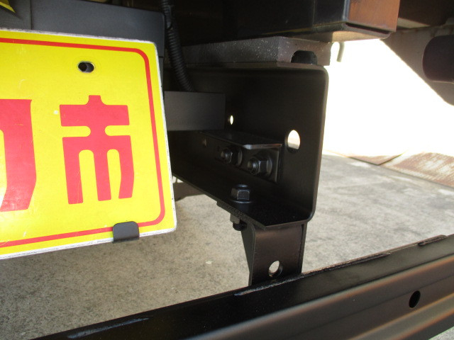 Nissan atlas Small Wing body SKG-TZ3F24(102931) 24枚目