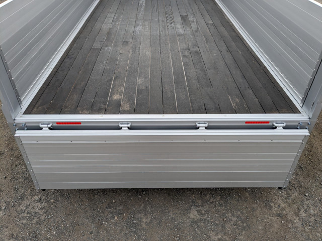 日野 レンジャー 中型 平ボディ TKG-FD7JLAG(102933) 10枚目