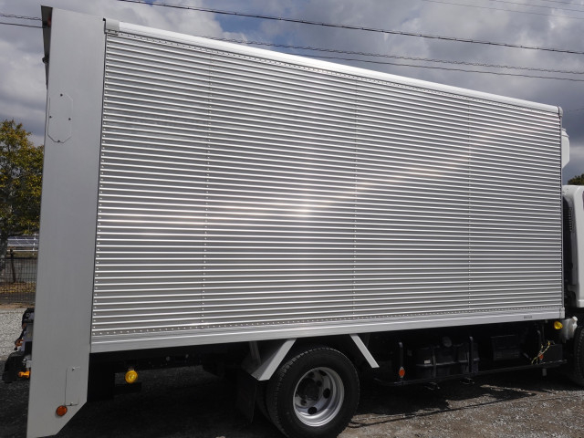 いすゞ エルフ 小型 冷蔵冷凍バン TPG-NPR85AN(102934) 10枚目