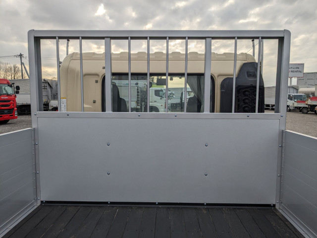 日野 レンジャー 中型 平ボディ TKG-FD7JLAG(102933) 13枚目