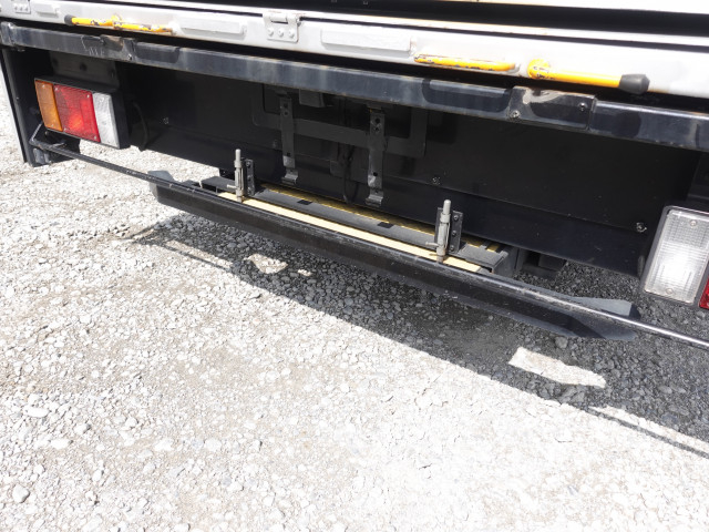 いすゞ エルフ 小型 冷蔵冷凍バン TPG-NPR85AN(102934) 17枚目