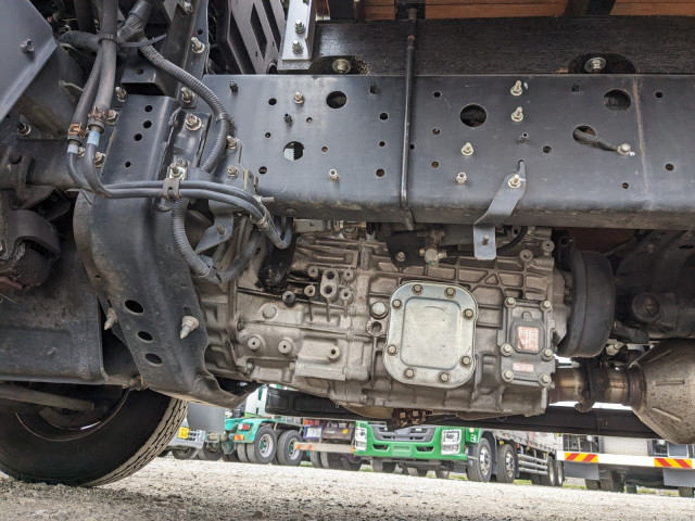 日野 レンジャー 中型 平ボディ TKG-FD7JLAG(102933) 18枚目