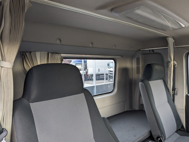 日野 レンジャー 中型 平ボディ TKG-FD7JLAG(102933) 21枚目