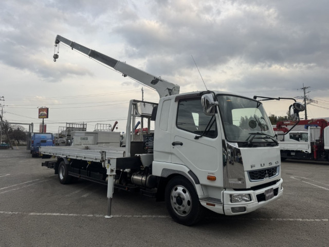 三菱ふそう ファイター 中型 平ボディ（クレーン付） 2KG-FK61F(102935) 2枚目