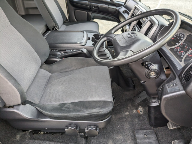 日野 レンジャー 中型 平ボディ TKG-FD7JLAG(102933) 34枚目