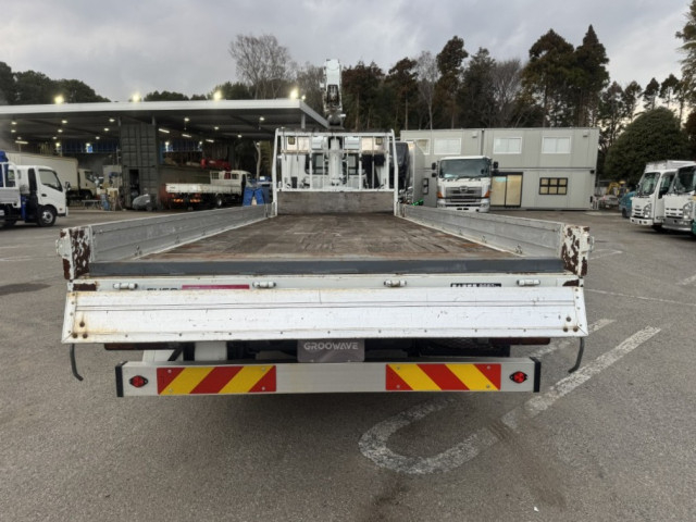 三菱ふそう ファイター 中型 平ボディ（クレーン付） 2KG-FK61F(102935) 8枚目