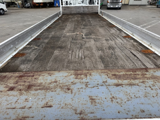 三菱ふそう ファイター 中型 平ボディ（クレーン付） 2KG-FK61F(102935) 11枚目