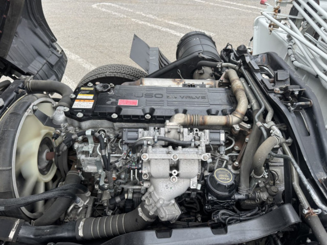 三菱ふそう ファイター 中型 平ボディ（クレーン付） 2KG-FK61F(102935) 41枚目