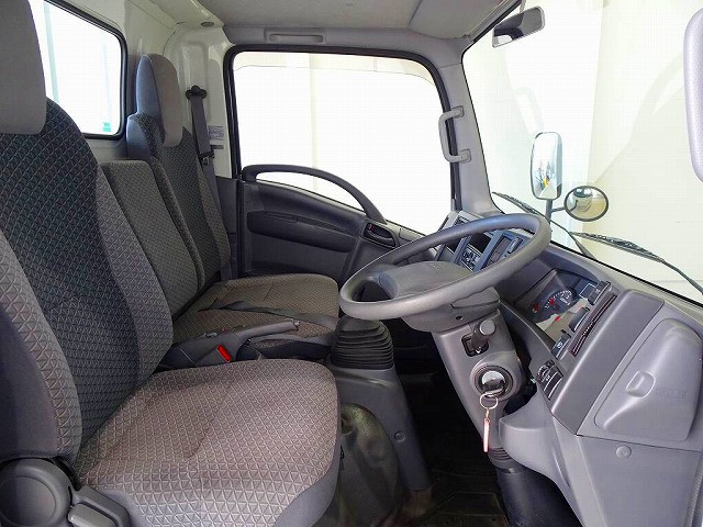 いすゞ エルフ 小型 平ボディ TRG-NLR85AN(102939) 6枚目