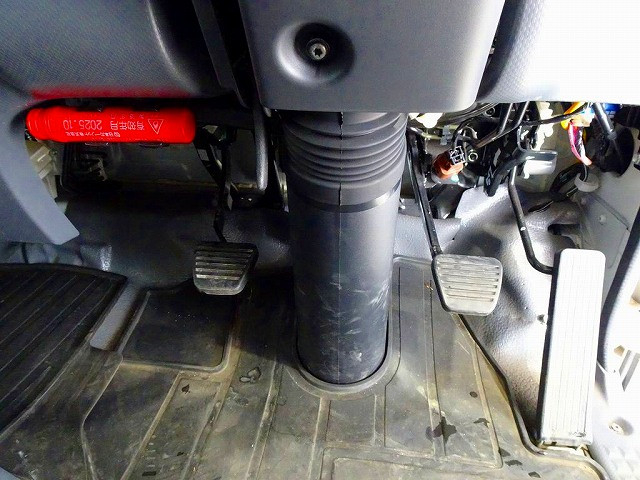 いすゞ エルフ 小型 平ボディ TRG-NLR85AN(102939) 16枚目